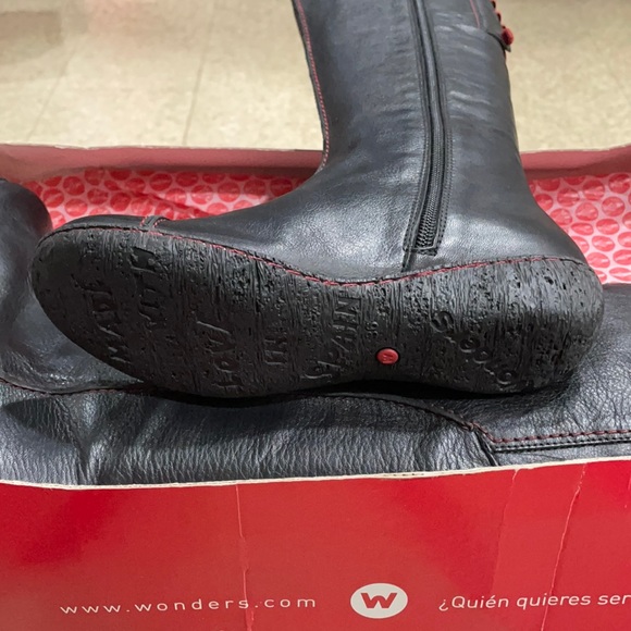 Wonders Continental Over-The-Knee Boots Black/Agon Elast Diagon Red Size: 6 - Picture 6 of 8